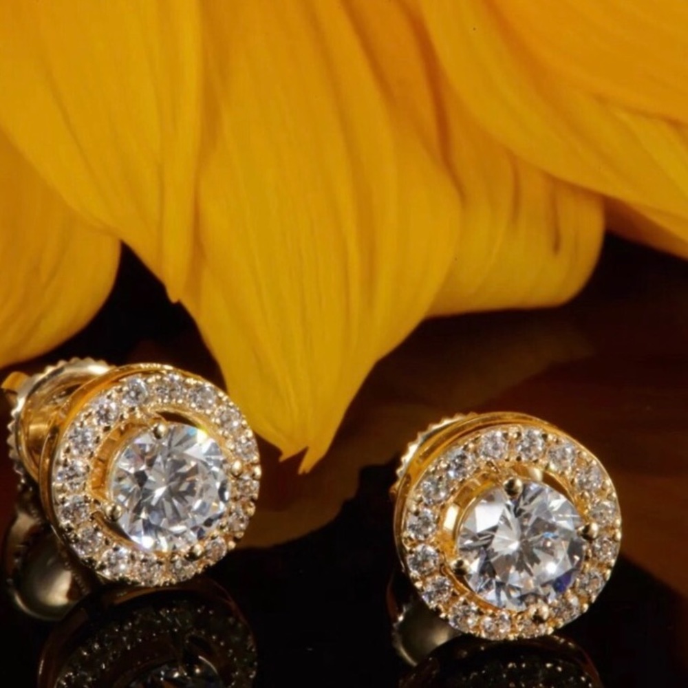 Diamond CZ Studs | 18K Yellow Gold - Picture 5 of 12